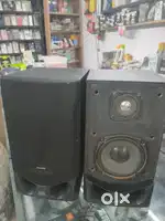 Philips wooden speaker good working condition
