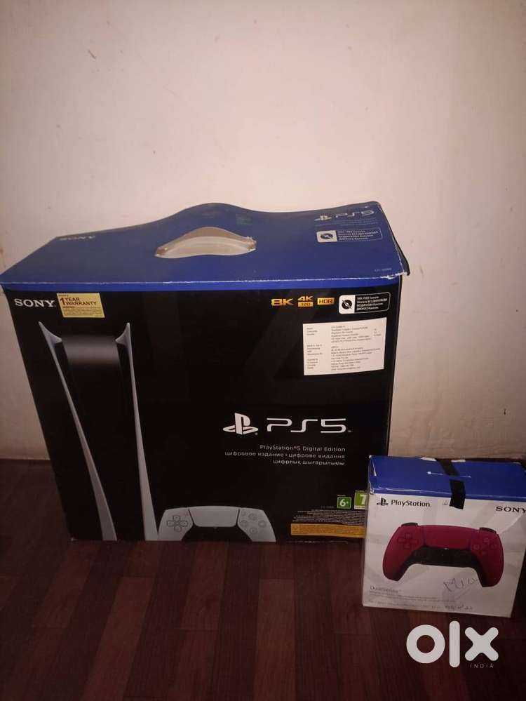 Playstation 5 digital console 2 controller