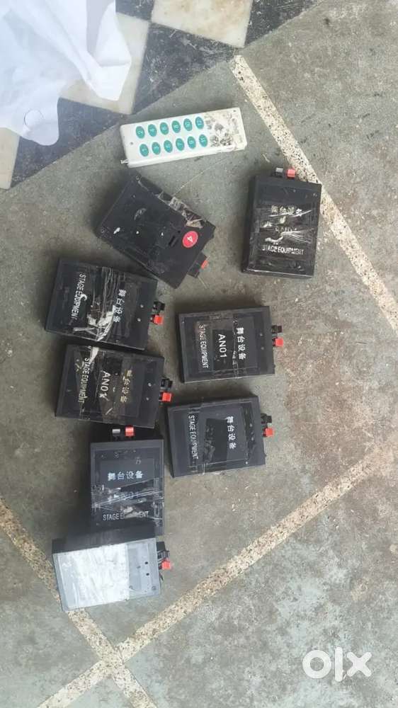 Wireless remote control fireworks firing system