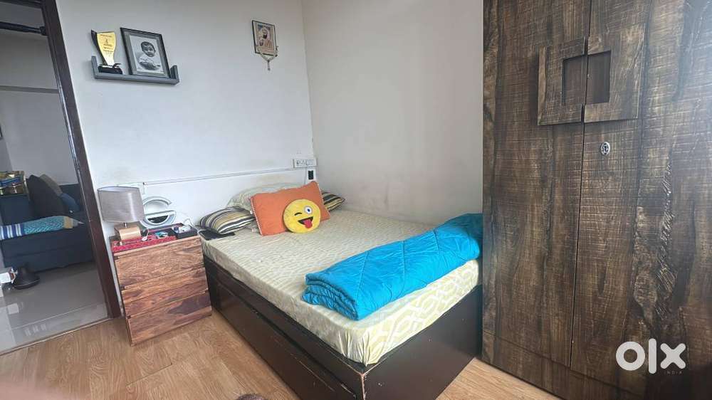 Teen / Kid Room Double layer Bed with 2 mattresses