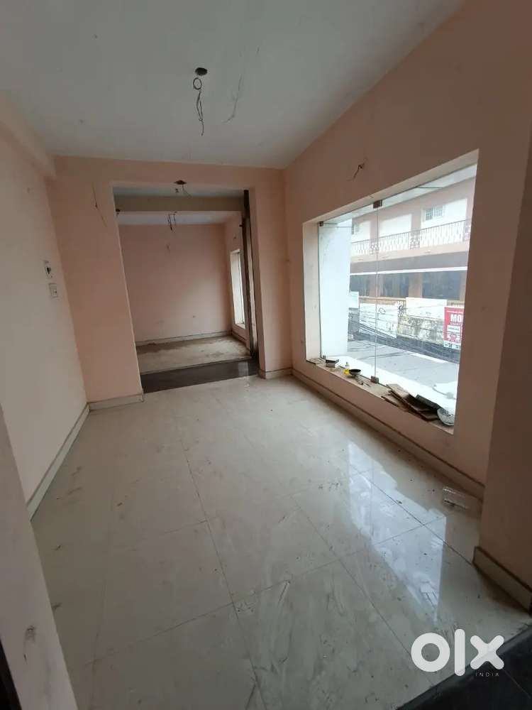 Shop/Godown Space For Rent in Ritchie St.