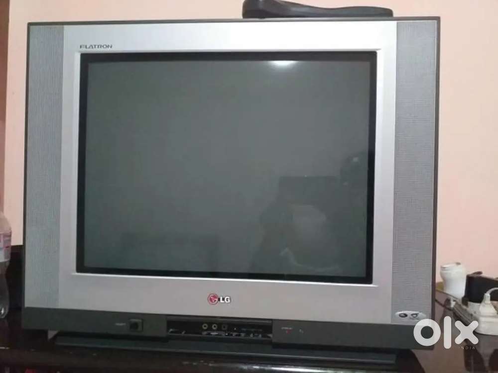 LG TV 2000 version