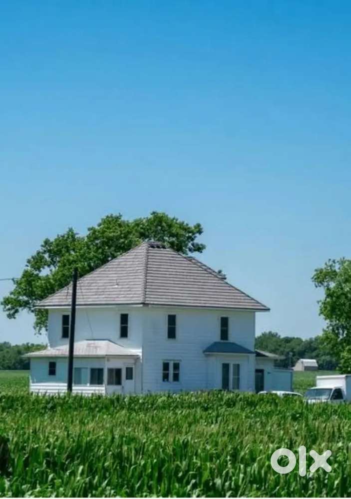 Farmhouse and farmland sale