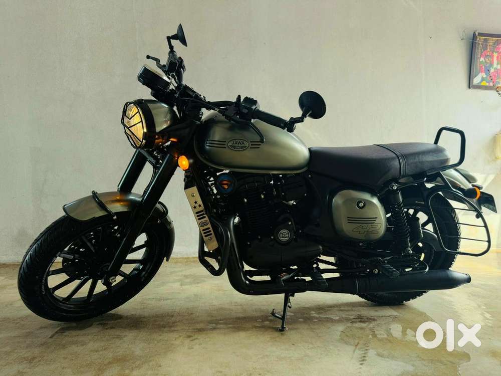 Jawa 42 new bike la untadhi bro