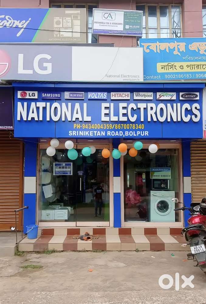 দোকানের সেলসম্যান দরকার ফুল টাইম এর জন্য।