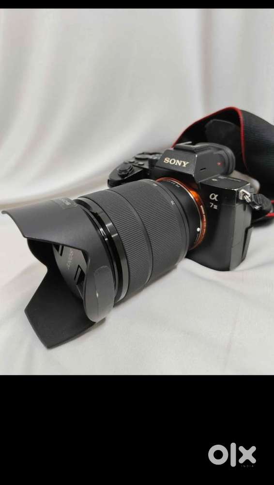 Camera Sony M3 (mark 3) with 28-70 lens 2 year warranty available