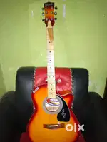 Givson Acoustic Guitar New hai koi usages nahi h