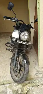 Bajaj Avenger 220 Street White Colour Limited Edition