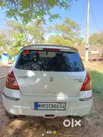 Maruti Suzuki Swift 2011 petrol+cng 70000 Km Driven