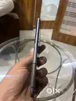 Moto razr 50