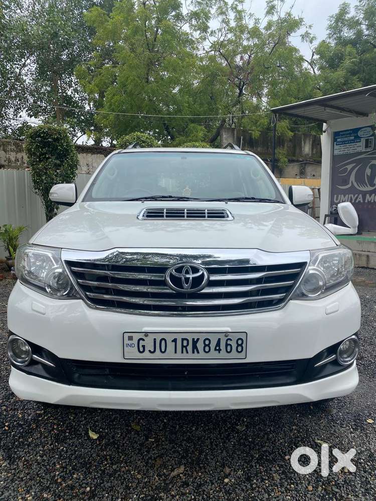Toyota Fortuner 3.0 4x2 Automatic, 2015, Diesel