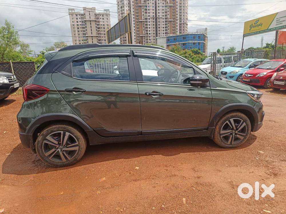 Tata Tiago 1.2 Revotron XZA, 2023, Petrol