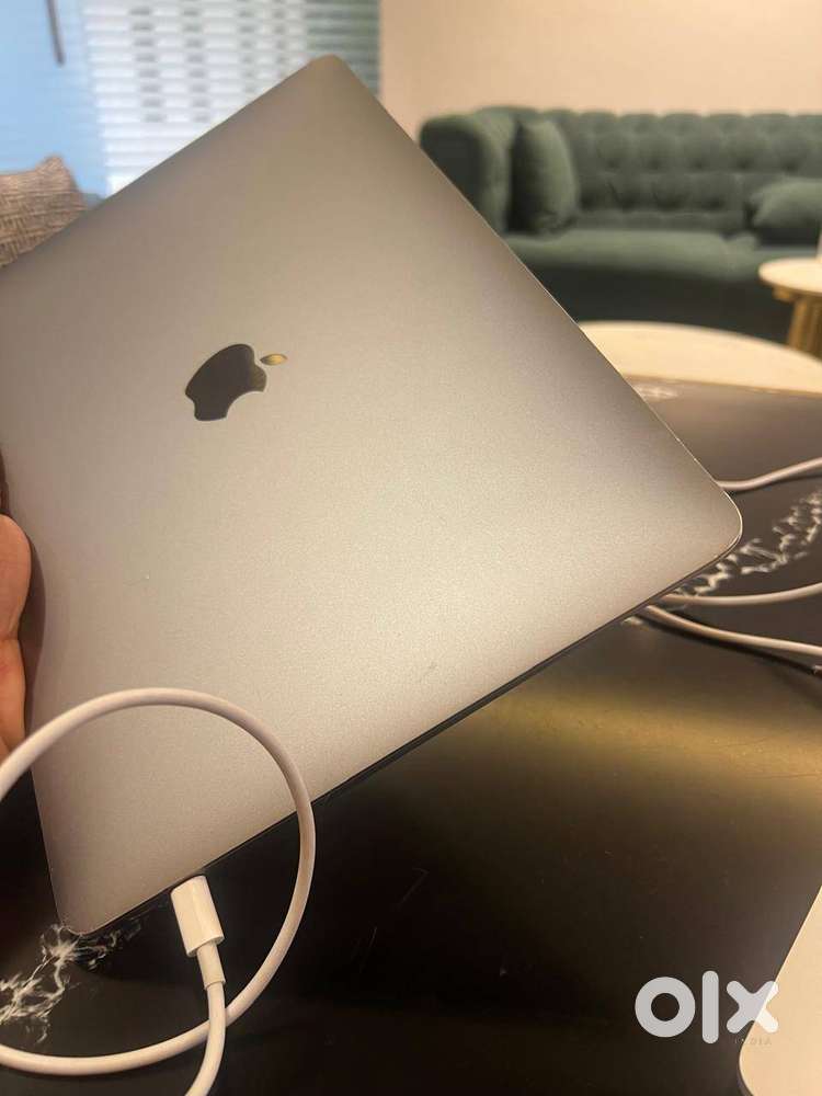 MacBook Air 13