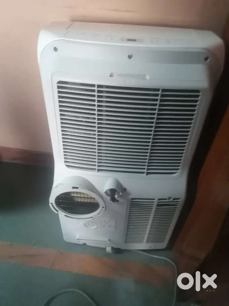 Potewal Ac on 1 tan