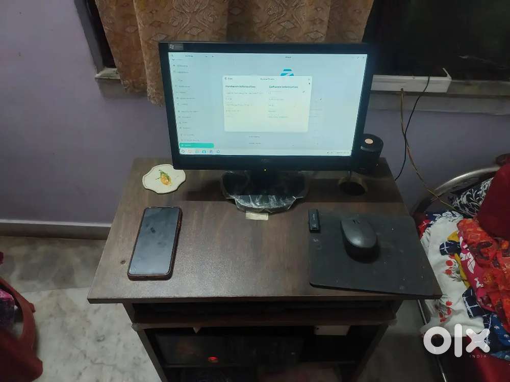 Desktop computer