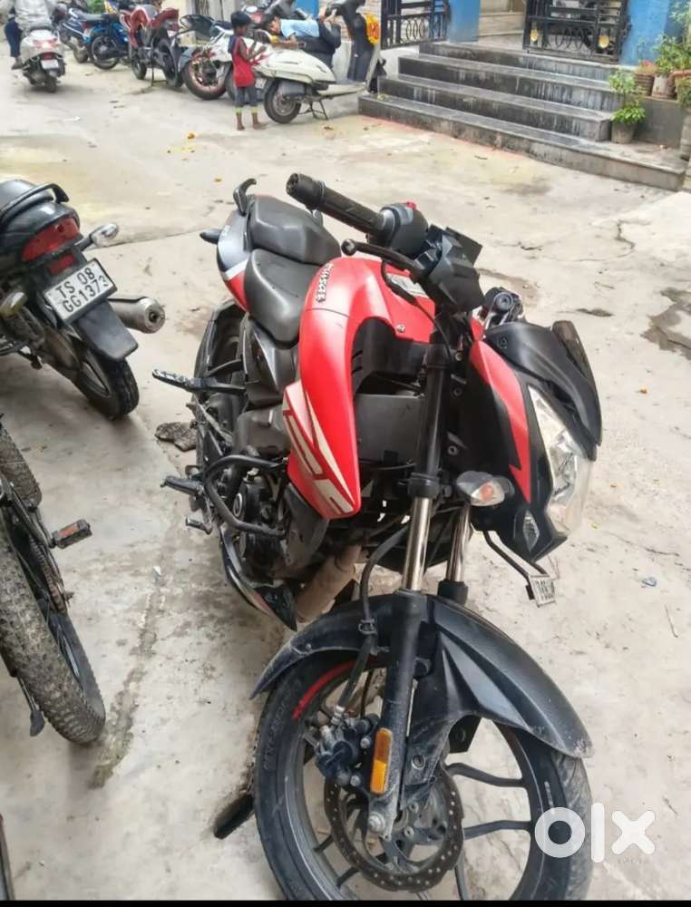 I'm selling my pulsar ns 125 bs6 2022 December model