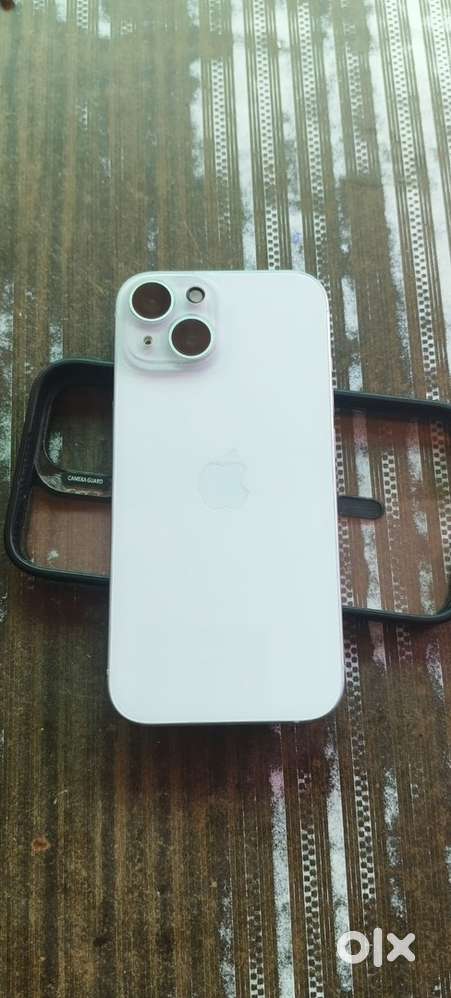 Iphone 15 white blue indian Single hand use No scrtch phone