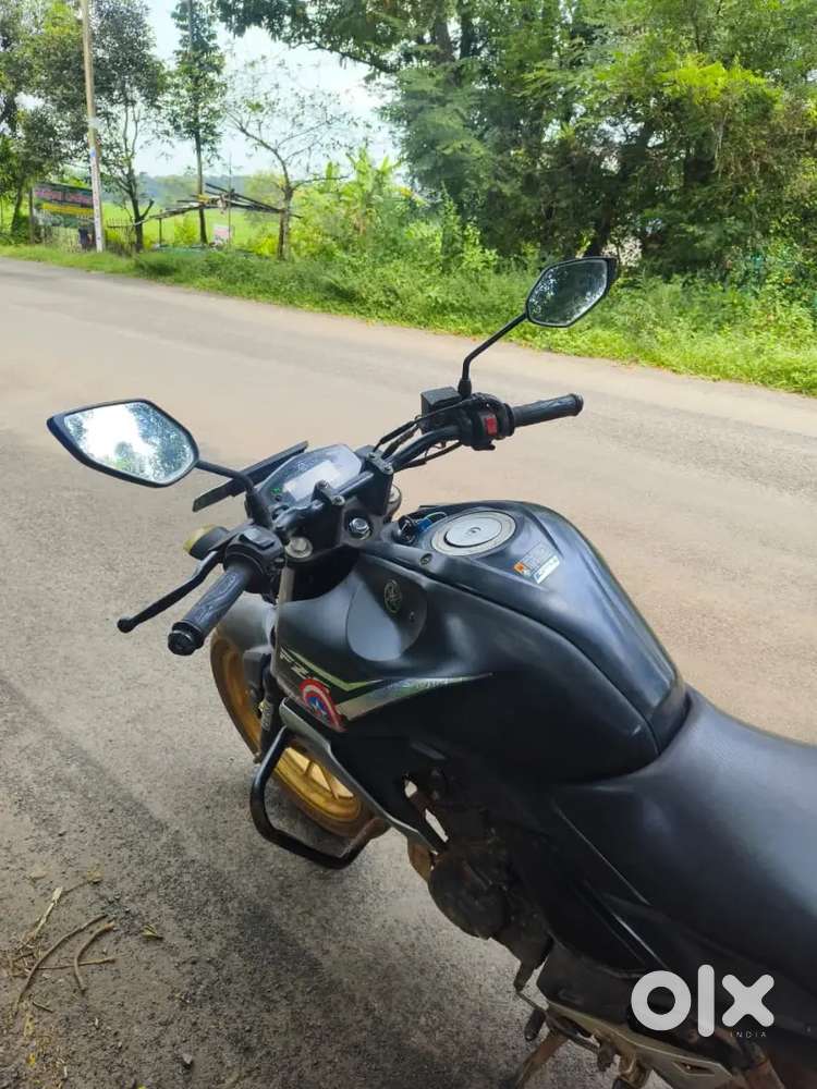 yamaha FZS with mint condition