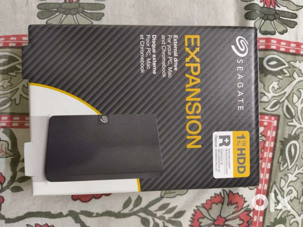 Brand new seagate 1tb external hdd( sealed packed)