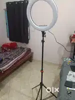 Ring light with full size Tripod
