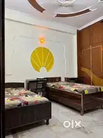 आपको हमारे यहां 3time फ़ूड और अन्य सुविधाएं मिलेंगी
