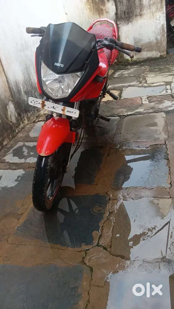 Sport bike of  brand hero   price 15000-/ fix rate no bargaining