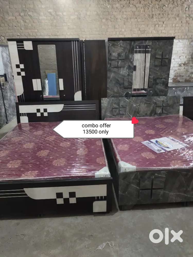 Bedroom set