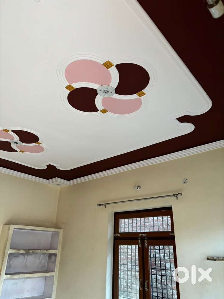 Near shehnai guest house two rooms set with a kitchen and bathroom