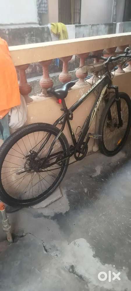 GEEKAY      27 inches