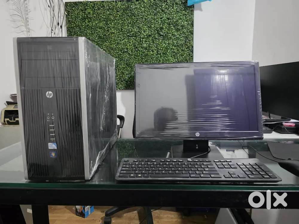Pc computer. Dell hp Lenovo apple