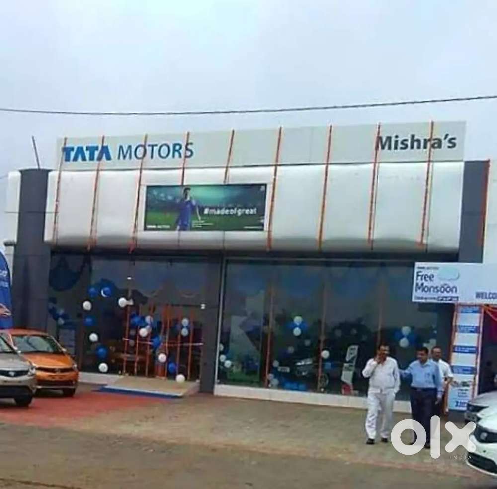 URGENT HIRING TATA MOTORS SHOWROOM
