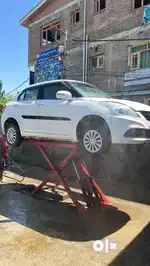 Maruti Suzuki Swift Dzire 2012 Petrol Well Maintained