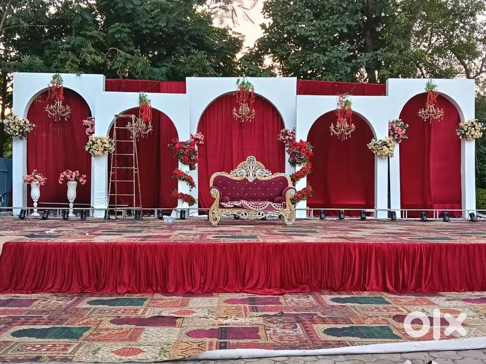 Tent house k kam k liye ladke ki jarurat h jo gadi chala le or kam bhi