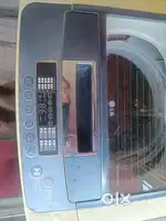 Mint condition LG washing machine with stand 6.5kg