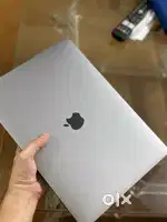Macbook Pro A2251 i7 13 inch