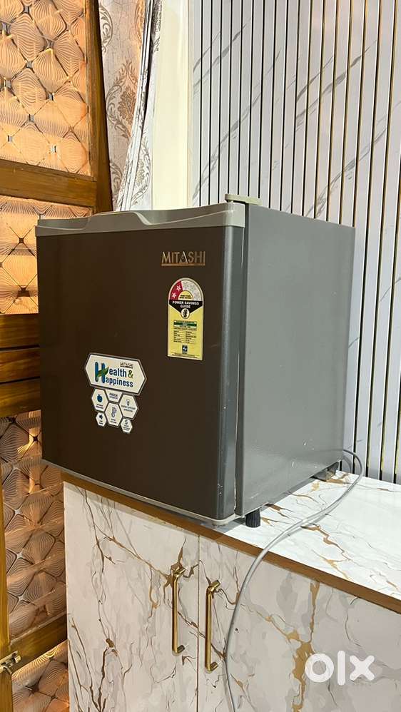 Bedroom refrigerator