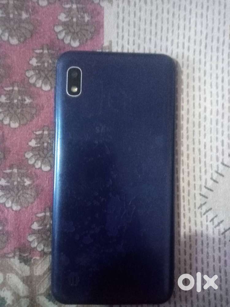 Samsung A10