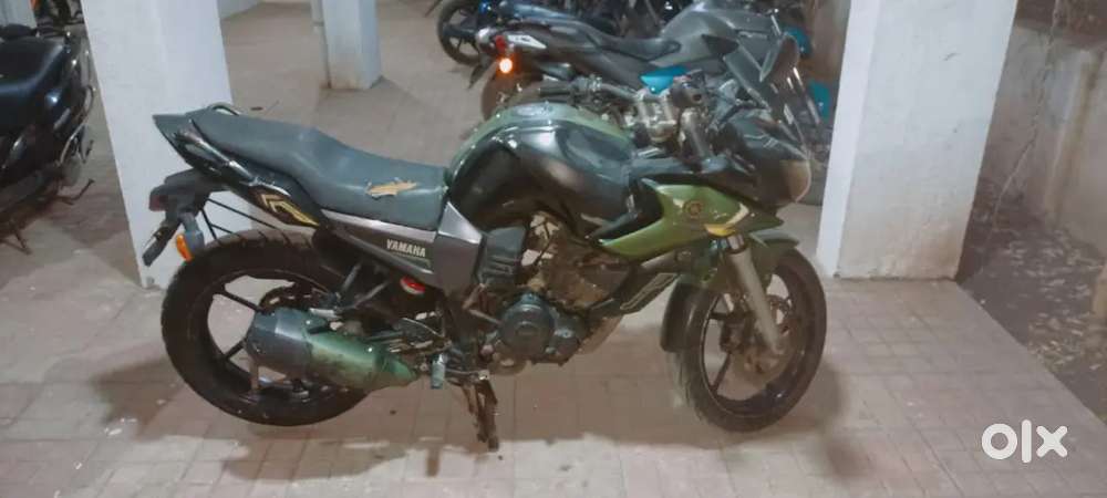 YAMAHA FAZER BIKE