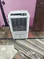 Hinware new condition cooler 45 ltre cooler