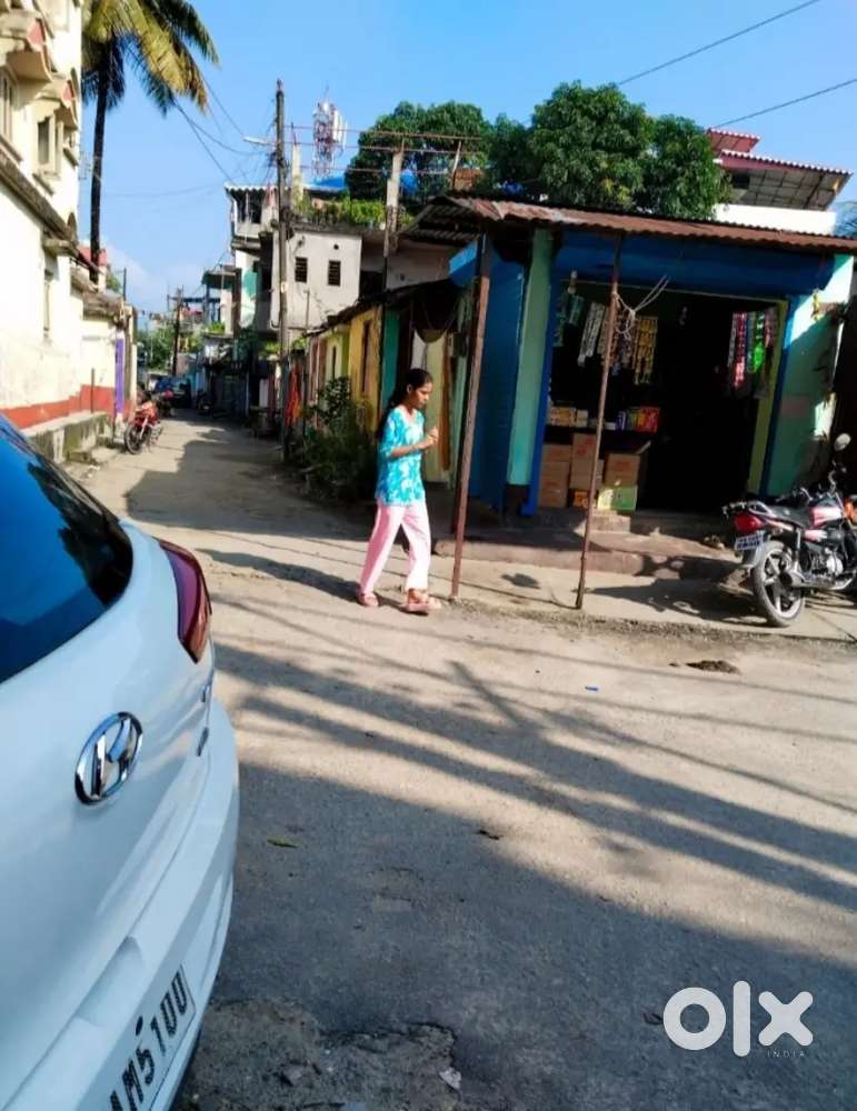 my home is best position for front side road 33 ft rear side road 12