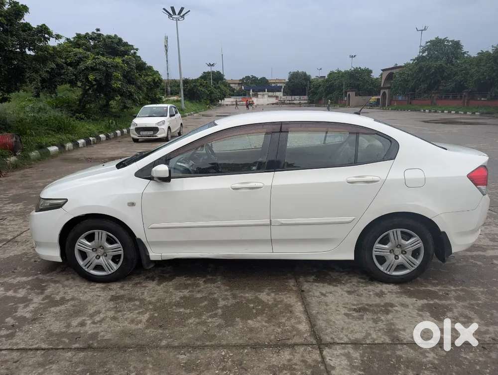Honda City 2010 Petrol Well Maintained