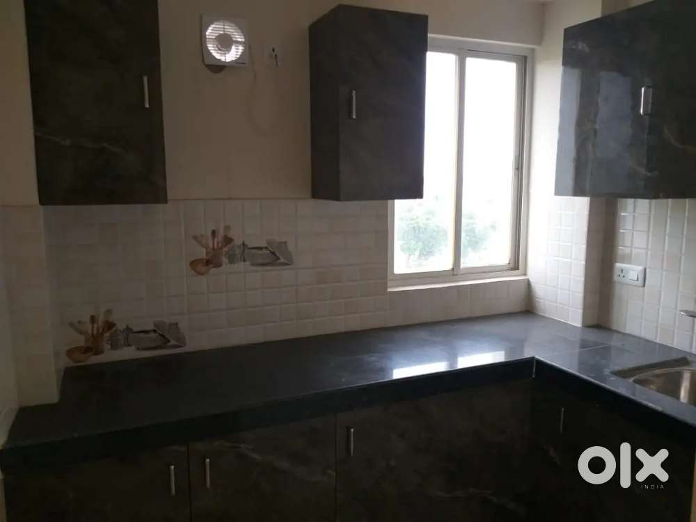 2bhk semi furnished flat