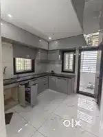 2 bhk east 140 sqy building