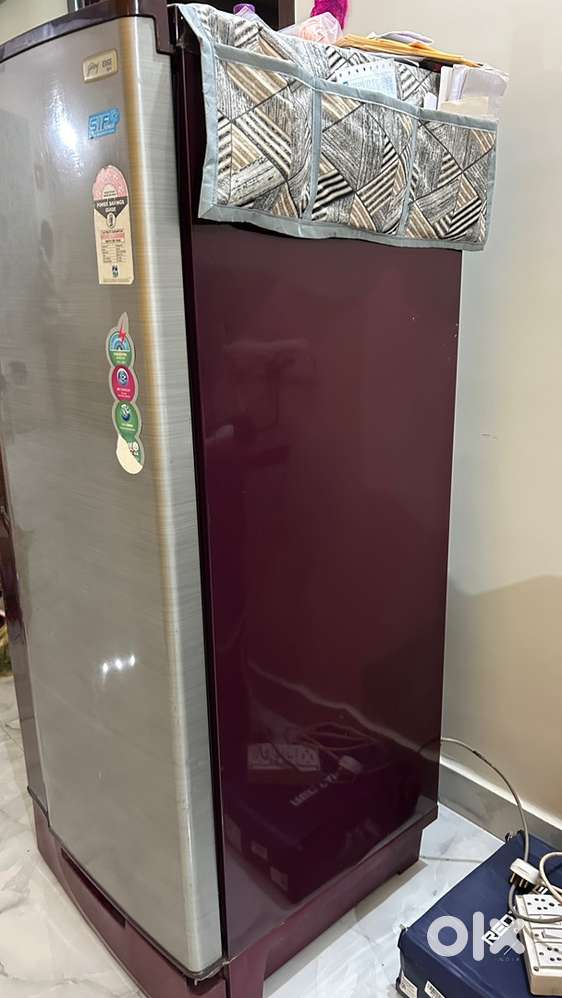 Godrej Fridge in Great Condition – Energy Efficient – Best Price