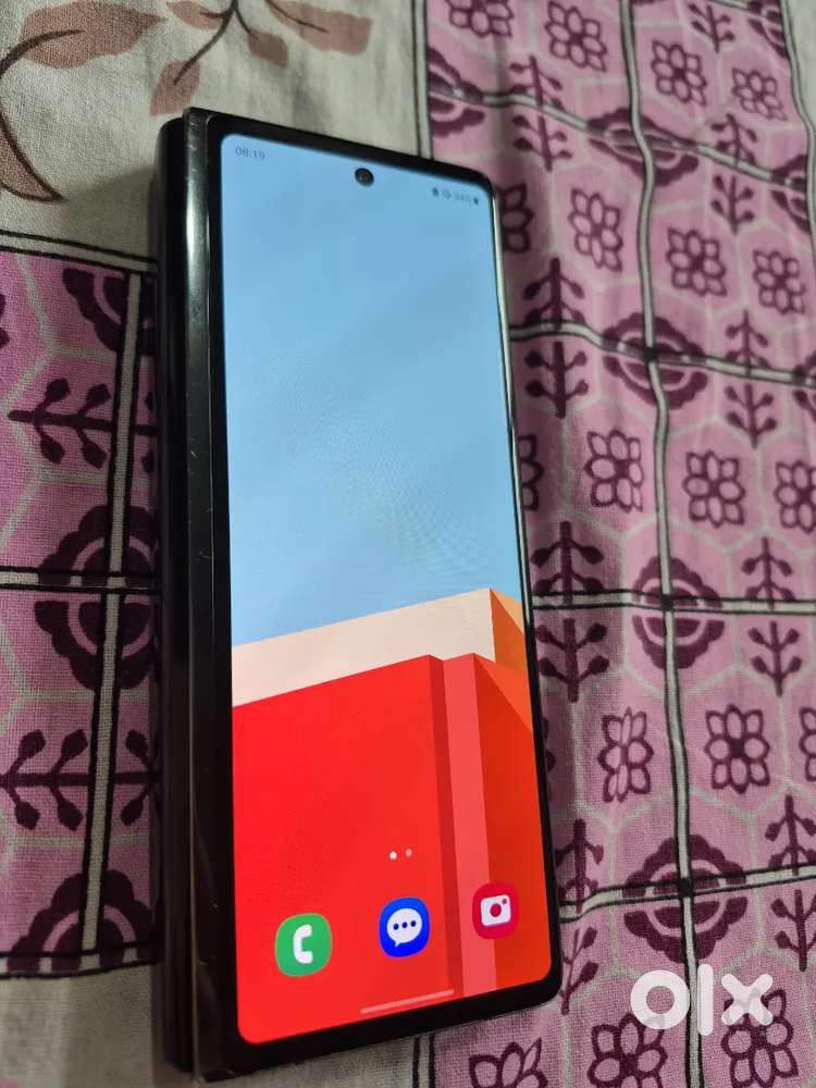 Fold 2 / 12 GB RAM, 256 GB INTERNAL.