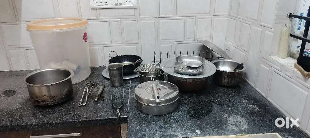 Mix kitchen item good condition