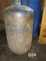 Gas cylinder  water tank
