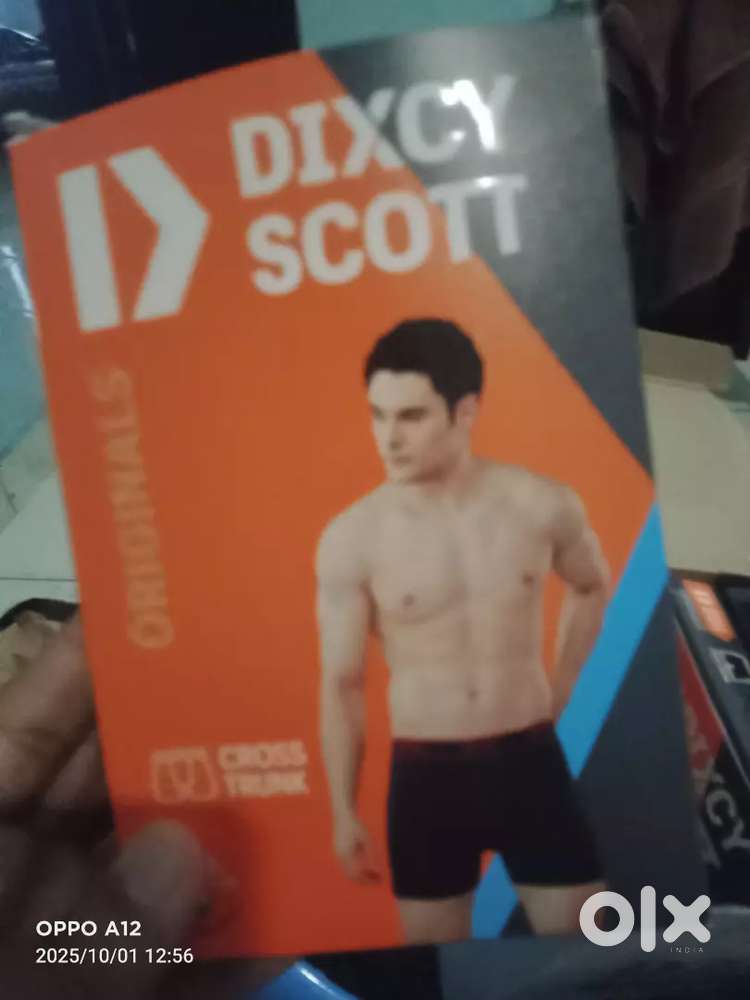 Dixcy scott   4 pis  90-95 cm