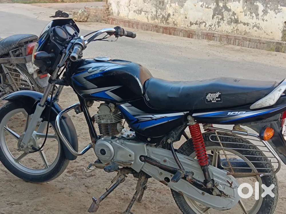 Bajaj CT 100 .