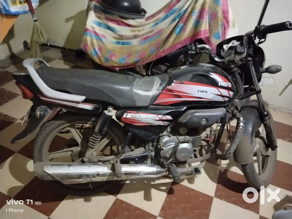 गाडी वोशिंग केलेली नाही सगळ कंपनी To कंपनी आहे.